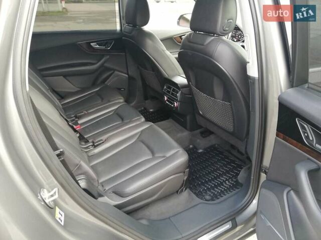 Серый Ауди Ку 7, объемом двигателя 3 л и пробегом 181 тыс. км за 38900 $, фото 13 на Automoto.ua