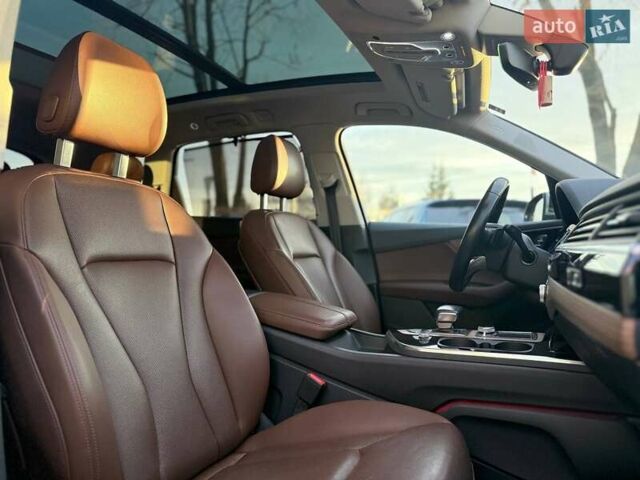 Серый Ауди Ку 7, объемом двигателя 3 л и пробегом 148 тыс. км за 30000 $, фото 27 на Automoto.ua