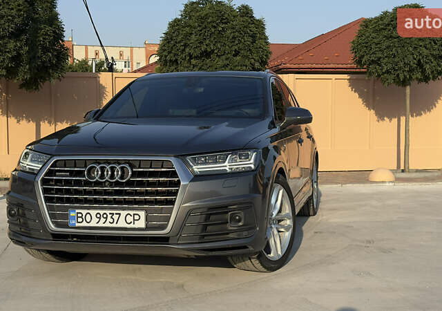 Серый Ауди Ку 7, объемом двигателя 2.97 л и пробегом 266 тыс. км за 39000 $, фото 8 на Automoto.ua