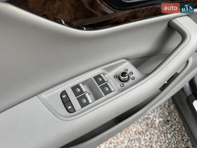 Серый Ауди Ку 7, объемом двигателя 3 л и пробегом 173 тыс. км за 21950 $, фото 36 на Automoto.ua