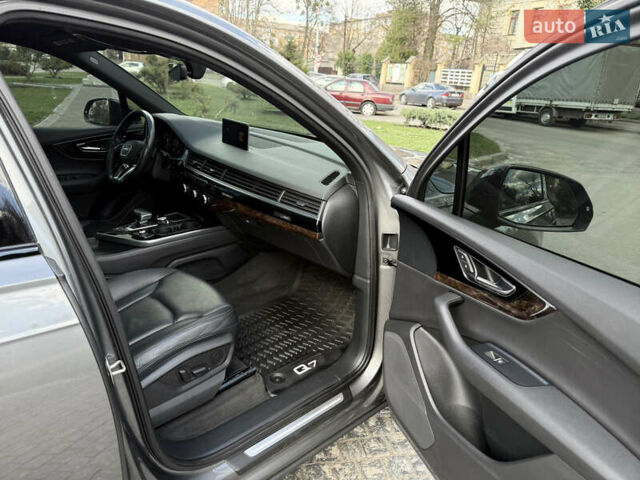 Серый Ауди Ку 7, объемом двигателя 3 л и пробегом 165 тыс. км за 24700 $, фото 38 на Automoto.ua