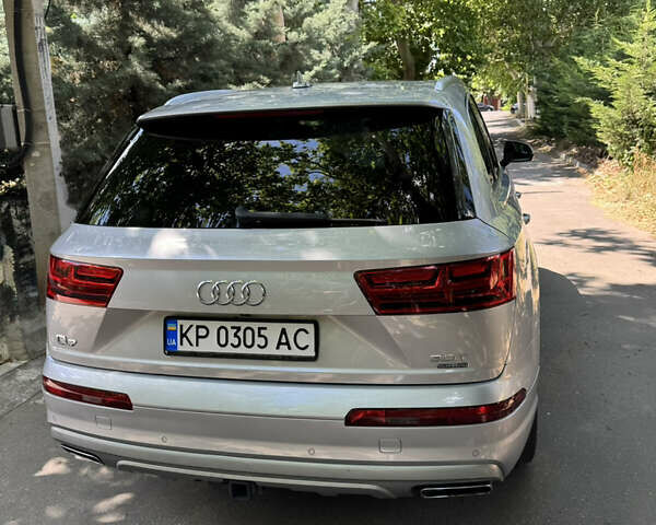 Сірий Ауді Ку 7, об'ємом двигуна 3 л та пробігом 147 тис. км за 26999 $, фото 6 на Automoto.ua