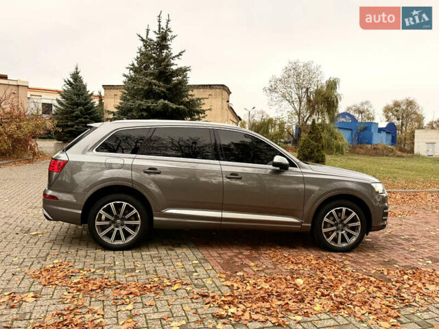 Серый Ауди Ку 7, объемом двигателя 3 л и пробегом 224 тыс. км за 23900 $, фото 25 на Automoto.ua