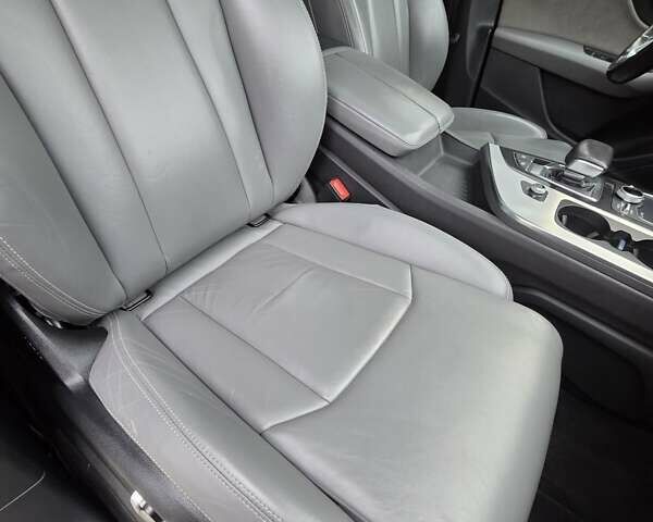 Серый Ауди Ку 7, объемом двигателя 2.97 л и пробегом 281 тыс. км за 35500 $, фото 11 на Automoto.ua