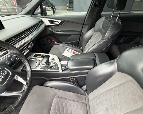 Серый Ауди Ку 7, объемом двигателя 2.97 л и пробегом 260 тыс. км за 35000 $, фото 8 на Automoto.ua