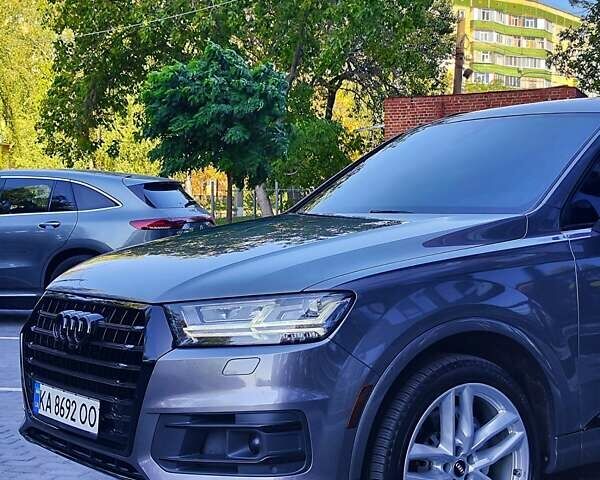 Ауди Ку 7 2016 в Полтаве на Automoto.ua Серый Ауди Ку 7, объемом двигателя 3 л и пробегом 209 тыс. км за 25999 $, фото 5 на Automoto.ua