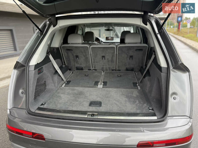 Сірий Ауді Ку 7, об'ємом двигуна 3 л та пробігом 128 тис. км за 32000 $, фото 22 на Automoto.ua