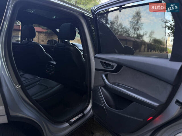 Сірий Ауді Ку 7, об'ємом двигуна 2.97 л та пробігом 207 тис. км за 34500 $, фото 38 на Automoto.ua