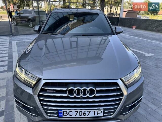 Сірий Ауді Ку 7, об'ємом двигуна 3 л та пробігом 201 тис. км за 25300 $, фото 4 на Automoto.ua