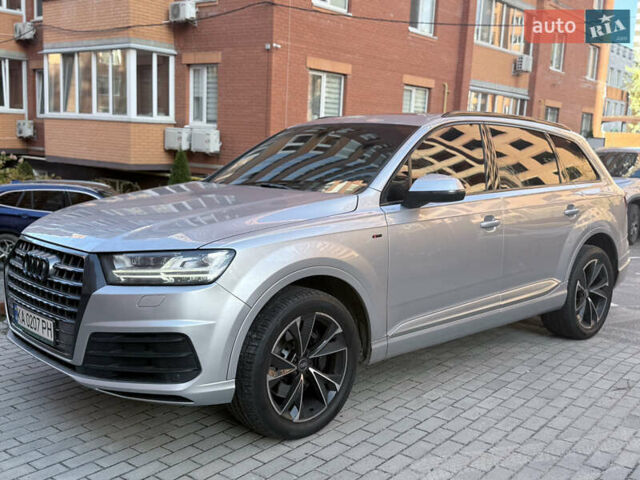Ауді Ку 7 2016 у Києві на Automoto.ua Сірий Ауді Ку 7, об'ємом двигуна 3 л та пробігом 180 тис. км за 23500 $, фото 3 на Automoto.ua