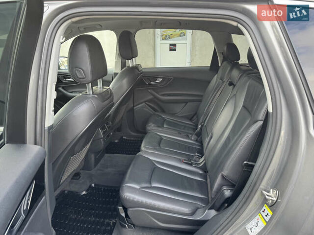 Сірий Ауді Ку 7, об'ємом двигуна 3 л та пробігом 181 тис. км за 23800 $, фото 38 на Automoto.ua