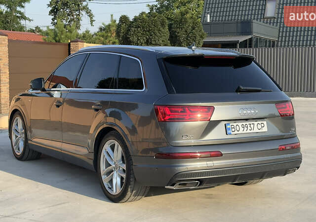 Серый Ауди Ку 7, объемом двигателя 2.97 л и пробегом 266 тыс. км за 39000 $, фото 14 на Automoto.ua