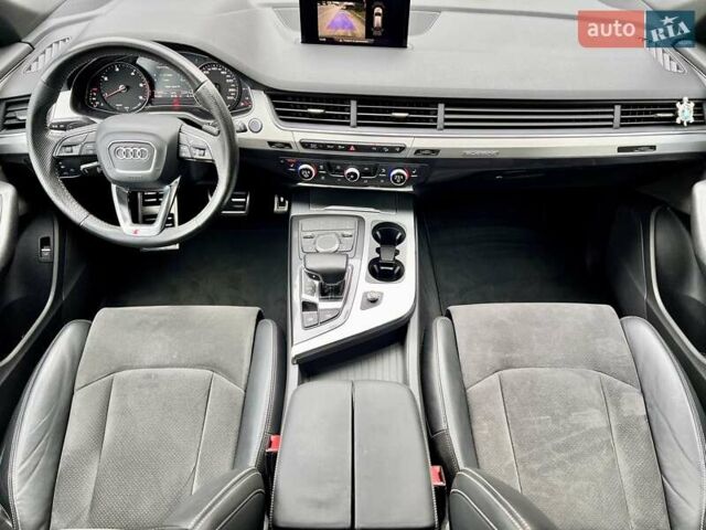 Серый Ауди Ку 7, объемом двигателя 2.97 л и пробегом 219 тыс. км за 36999 $, фото 31 на Automoto.ua