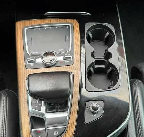 Серый Ауди Ку 7, объемом двигателя 3 л и пробегом 130 тыс. км за 20500 $, фото 9 на Automoto.ua