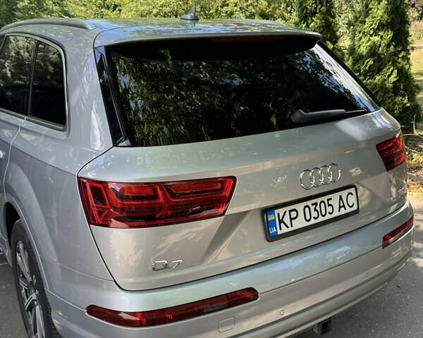 Сірий Ауді Ку 7, об'ємом двигуна 3 л та пробігом 147 тис. км за 26999 $, фото 5 на Automoto.ua