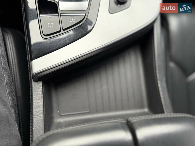 Сірий Ауді Ку 7, об'ємом двигуна 2.97 л та пробігом 208 тис. км за 32500 $, фото 76 на Automoto.ua