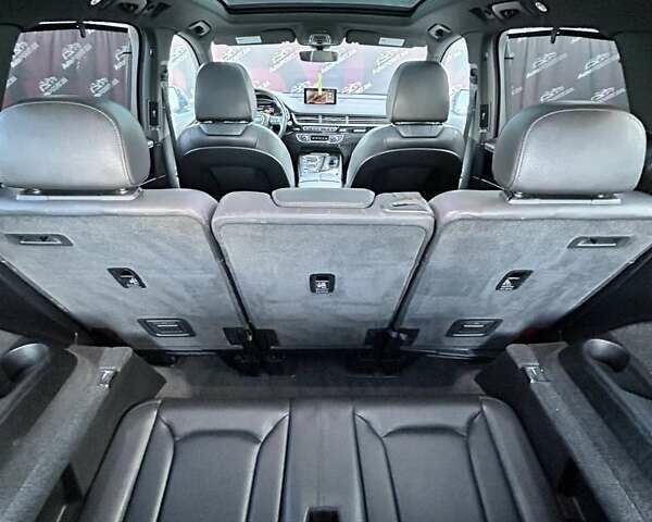 Серый Ауди Ку 7, объемом двигателя 3 л и пробегом 153 тыс. км за 28000 $, фото 39 на Automoto.ua