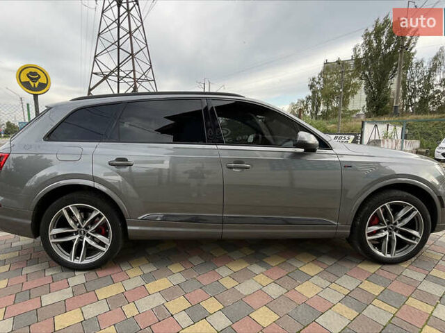 Серый Ауди Ку 7, объемом двигателя 3 л и пробегом 220 тыс. км за 29999 $, фото 7 на Automoto.ua