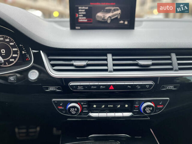 Серый Ауди Ку 7, объемом двигателя 3 л и пробегом 151 тыс. км за 29900 $, фото 29 на Automoto.ua