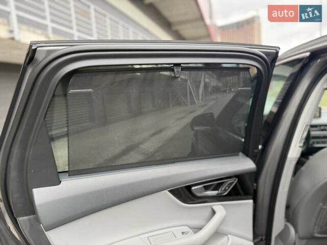 Сірий Ауді Ку 7, об'ємом двигуна 3 л та пробігом 128 тис. км за 32000 $, фото 19 на Automoto.ua