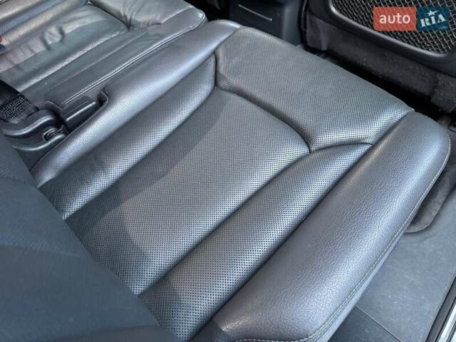 Сірий Ауді Ку 7, об'ємом двигуна 3 л та пробігом 216 тис. км за 21900 $, фото 56 на Automoto.ua