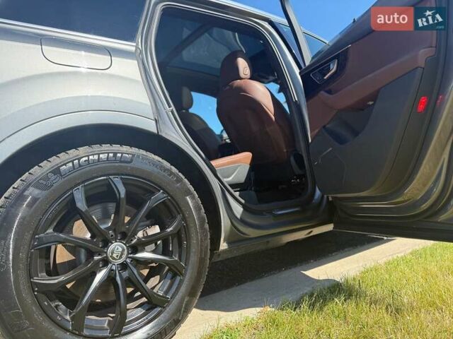 Ауди Ку 7 2016 в Киеве на Automoto.ua Серый Ауди Ку 7, объемом двигателя 3 л и пробегом 156 тыс. км за 21800 $, фото 65 на Automoto.ua