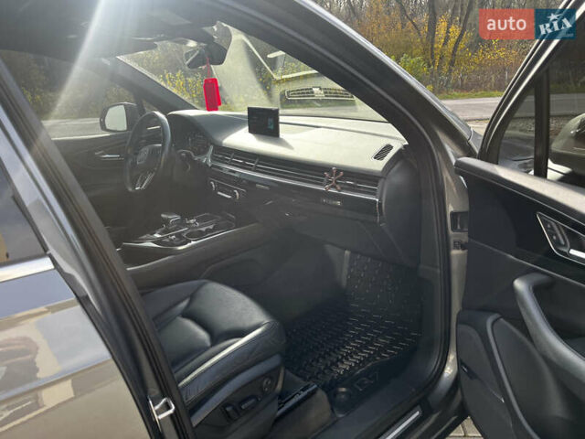 Сірий Ауді Ку 7, об'ємом двигуна 3 л та пробігом 320 тис. км за 24500 $, фото 8 на Automoto.ua