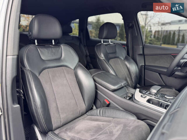 Серый Ауди Ку 7, объемом двигателя 2.97 л и пробегом 245 тыс. км за 30500 $, фото 17 на Automoto.ua