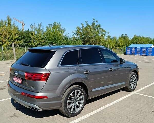 Серый Ауди Ку 7, объемом двигателя 3 л и пробегом 220 тыс. км за 23700 $, фото 3 на Automoto.ua