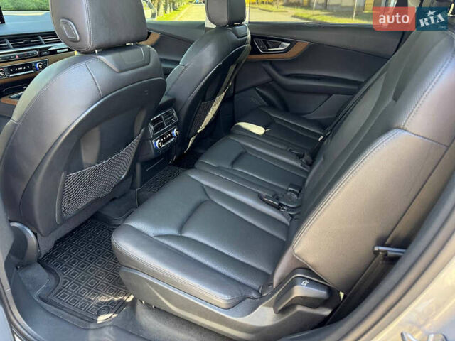 Ауди Ку 7 2017 в Одессе на Automoto.ua Серый Ауди Ку 7, объемом двигателя 3 л и пробегом 81 тыс. км за 27500 $, фото 27 на Automoto.ua