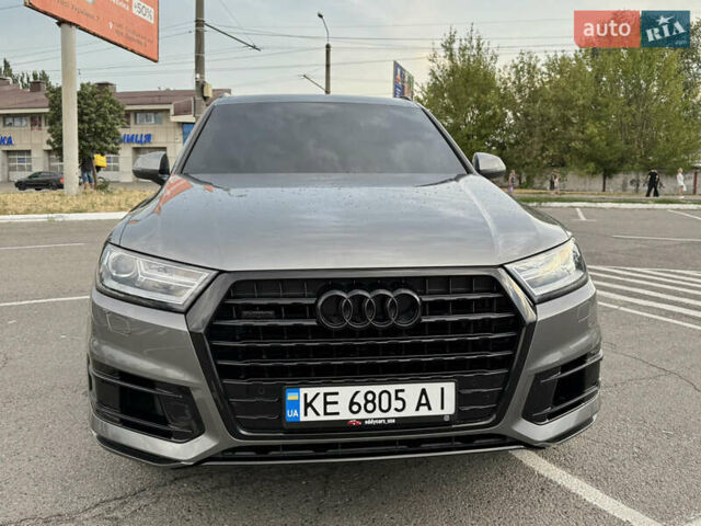 Ауди Ку 7 2017 в Днепре (Днепропетровске) на Automoto.ua Серый Ауди Ку 7, объемом двигателя 3 л и пробегом 140 тыс. км за 30500 $, фото 8 на Automoto.ua