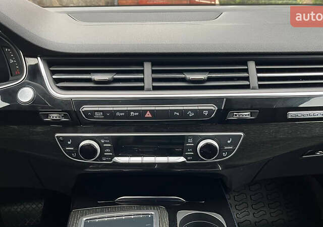 Серый Ауди Ку 7, объемом двигателя 3 л и пробегом 131 тыс. км за 24900 $, фото 20 на Automoto.ua