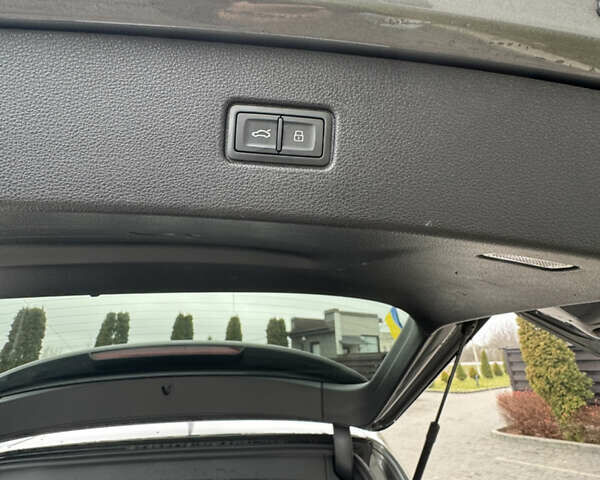 Серый Ауди Ку 7, объемом двигателя 3 л и пробегом 218 тыс. км за 25500 $, фото 34 на Automoto.ua