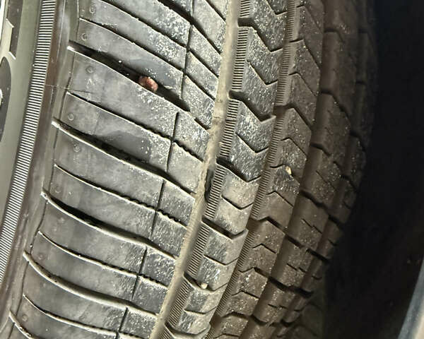 Сірий Ауді Ку 7, об'ємом двигуна 3 л та пробігом 194 тис. км за 23300 $, фото 30 на Automoto.ua