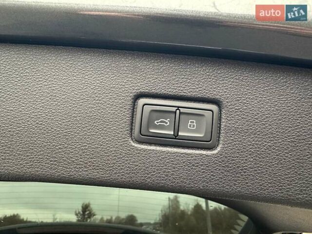 Серый Ауди Ку 7, объемом двигателя 3 л и пробегом 255 тыс. км за 38000 $, фото 16 на Automoto.ua