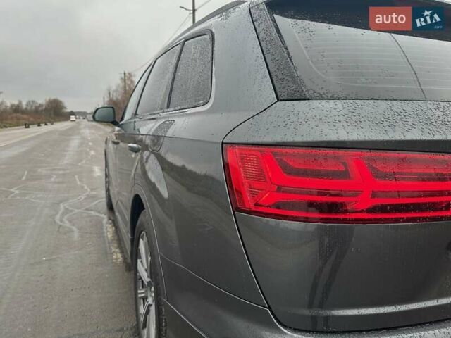 Серый Ауди Ку 7, объемом двигателя 3 л и пробегом 255 тыс. км за 38000 $, фото 9 на Automoto.ua