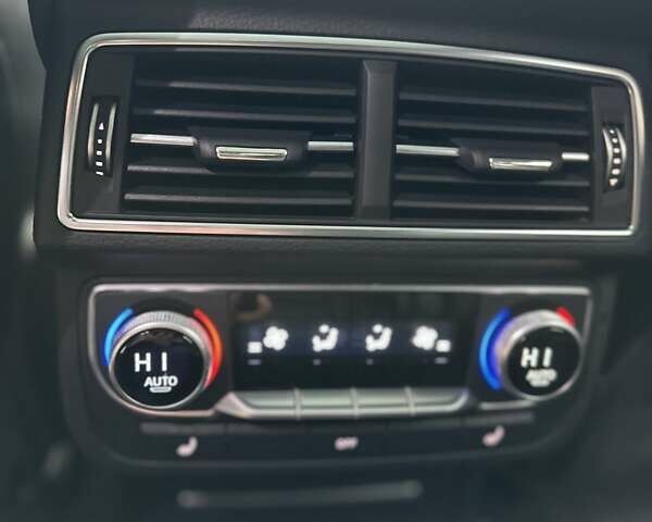 Серый Ауди Ку 7, объемом двигателя 3 л и пробегом 199 тыс. км за 31500 $, фото 8 на Automoto.ua