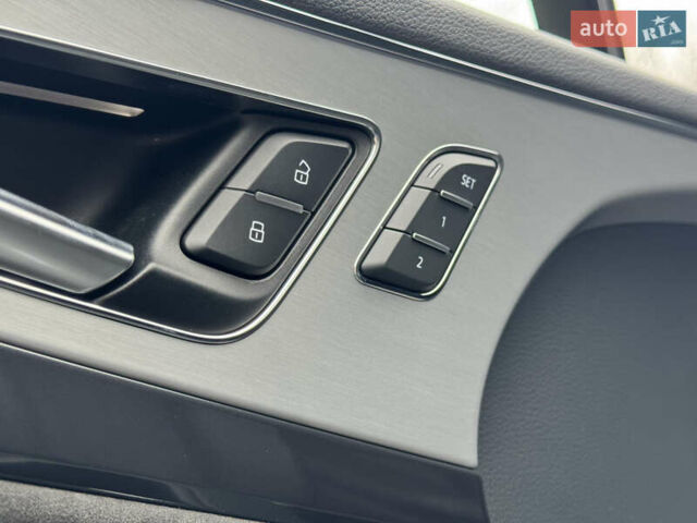 Серый Ауди Ку 7, объемом двигателя 2.97 л и пробегом 200 тыс. км за 33999 $, фото 13 на Automoto.ua