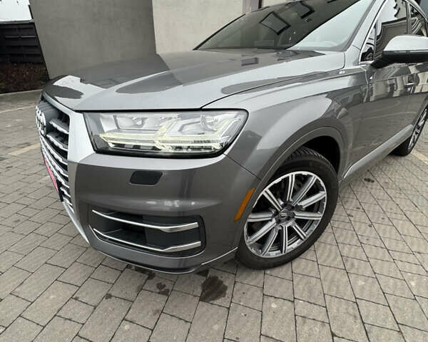 Серый Ауди Ку 7, объемом двигателя 3 л и пробегом 218 тыс. км за 25500 $, фото 13 на Automoto.ua