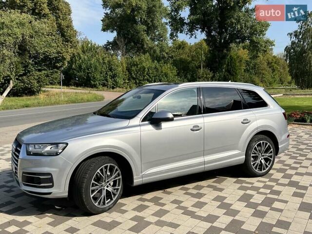 Серый Ауди Ку 7, объемом двигателя 3 л и пробегом 93 тыс. км за 29300 $, фото 1 на Automoto.ua