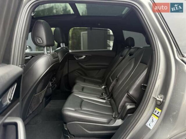 Серый Ауди Ку 7, объемом двигателя 3 л и пробегом 195 тыс. км за 21900 $, фото 69 на Automoto.ua