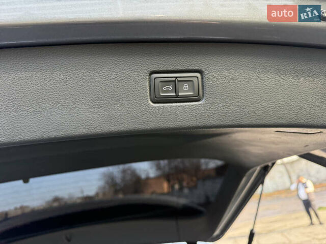 Сірий Ауді Ку 7, об'ємом двигуна 3 л та пробігом 206 тис. км за 26500 $, фото 20 на Automoto.ua