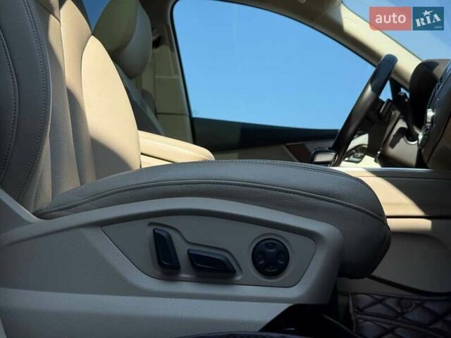 Серый Ауди Ку 7, объемом двигателя 3 л и пробегом 149 тыс. км за 27500 $, фото 78 на Automoto.ua