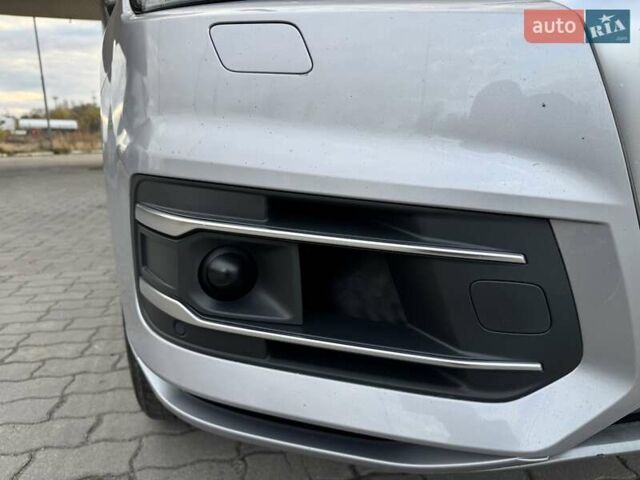 Ауди Ку 7 2017 в Верхнеднепровске на Automoto.ua Серый Ауди Ку 7, объемом двигателя 3 л и пробегом 215 тыс. км за 24999 $, фото 16 на Automoto.ua