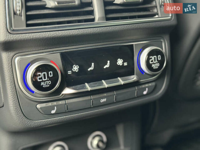 Серый Ауди Ку 7, объемом двигателя 2.97 л и пробегом 200 тыс. км за 33999 $, фото 16 на Automoto.ua