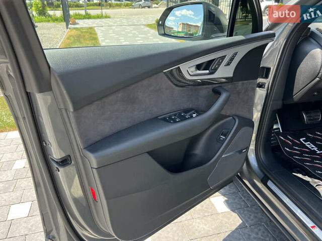 Сірий Ауді Ку 7, об'ємом двигуна 3 л та пробігом 247 тис. км за 36500 $, фото 22 на Automoto.ua