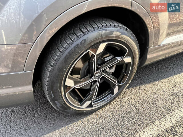 Сірий Ауді Ку 7, об'ємом двигуна 3 л та пробігом 137 тис. км за 35000 $, фото 9 на Automoto.ua