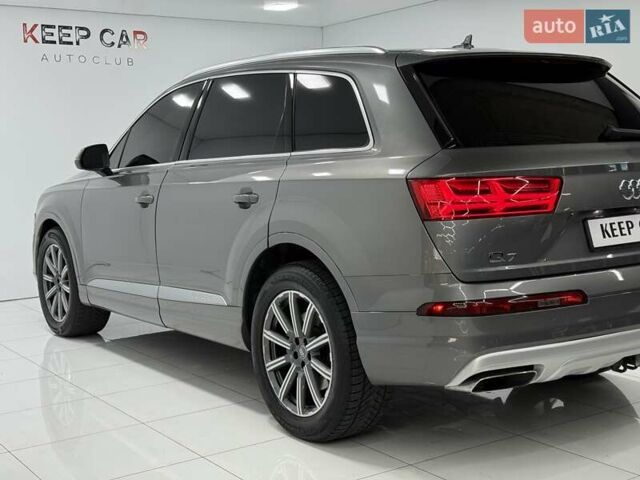 Сірий Ауді Ку 7, об'ємом двигуна 3 л та пробігом 207 тис. км за 29900 $, фото 13 на Automoto.ua