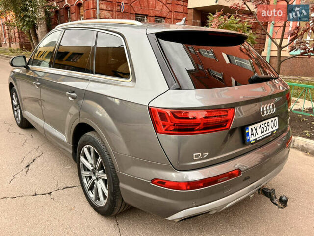 Серый Ауди Ку 7, объемом двигателя 3 л и пробегом 84 тыс. км за 27000 $, фото 9 на Automoto.ua
