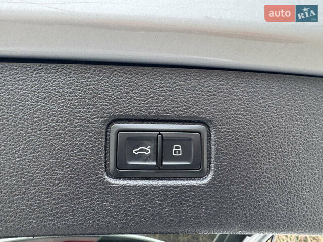 Сірий Ауді Ку 7, об'ємом двигуна 3 л та пробігом 225 тис. км за 20900 $, фото 44 на Automoto.ua